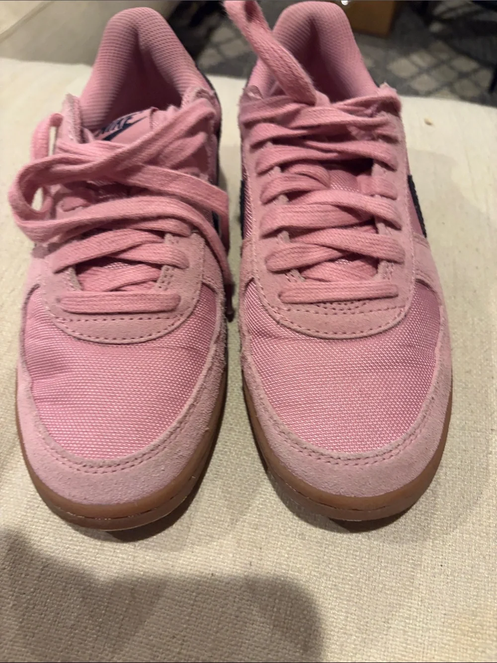 nike field general '82 bubblegum pink/navy suede sz 4y